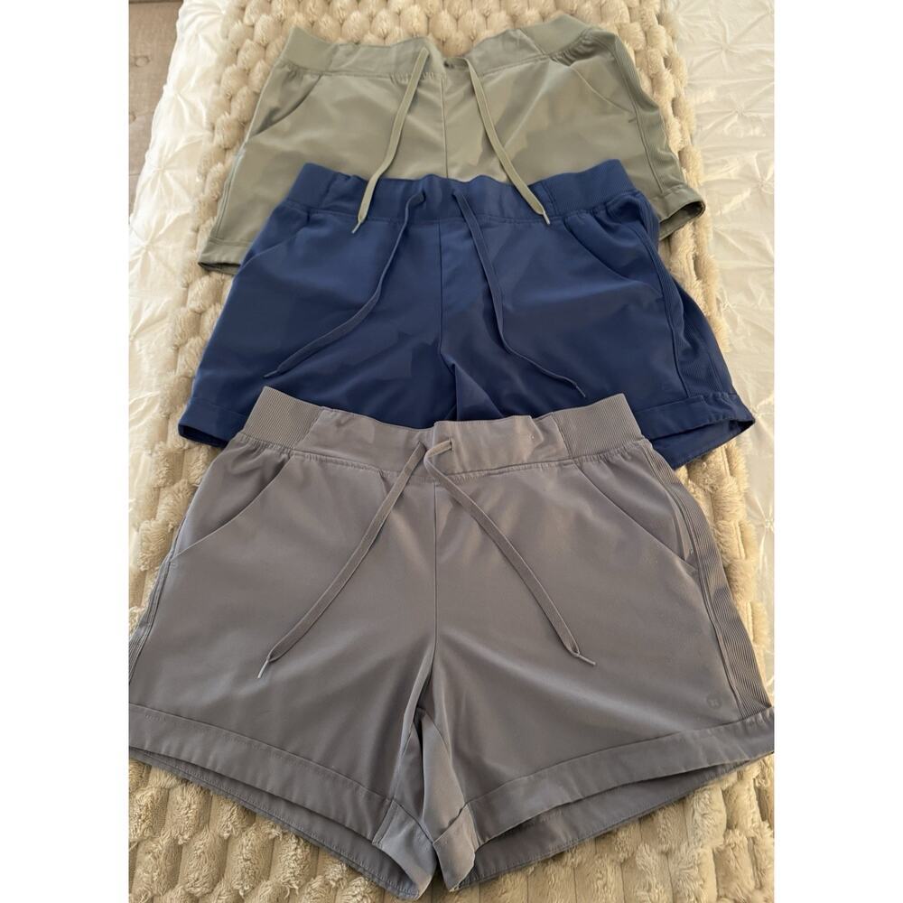Womens Reebok Weekender Shorts Lot of 3 Size M